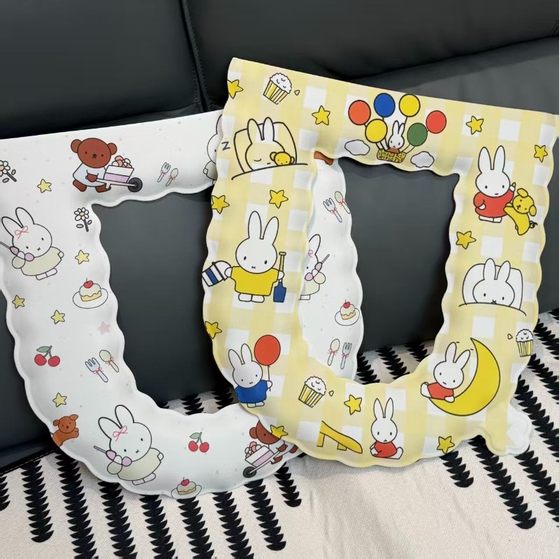 Miffy Rabbit Anime Two-Dimensi - Home Bathroom Movie recension och pris