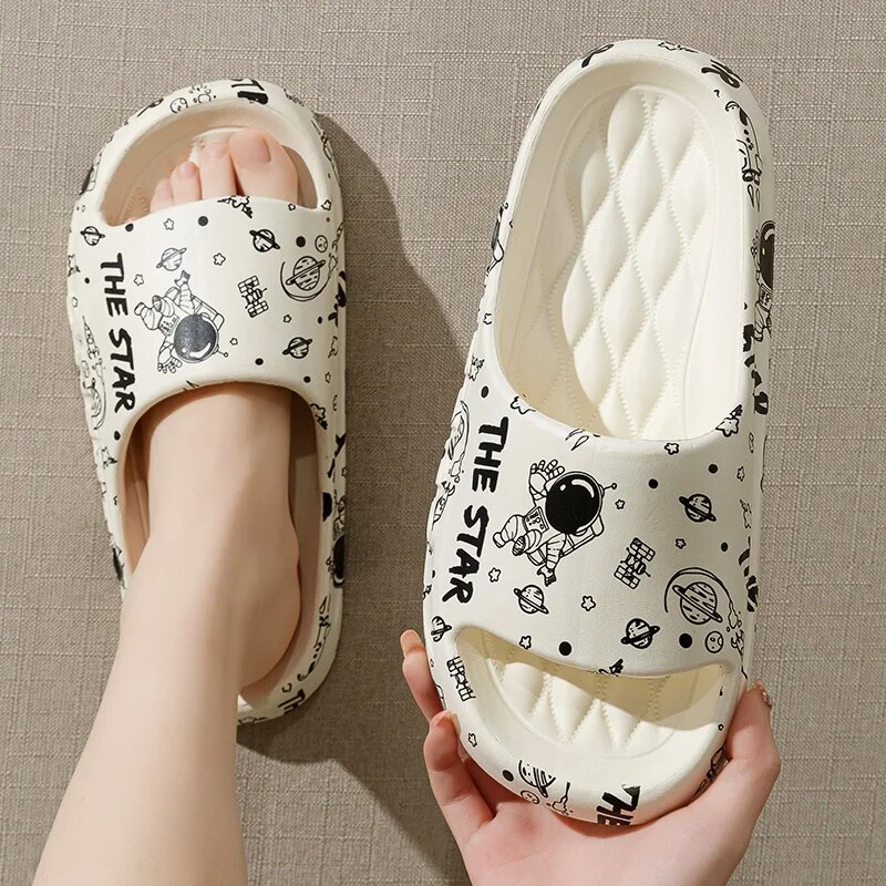 Cool Slippers For Men In Summe - Home Bathroom Wear recension och pris